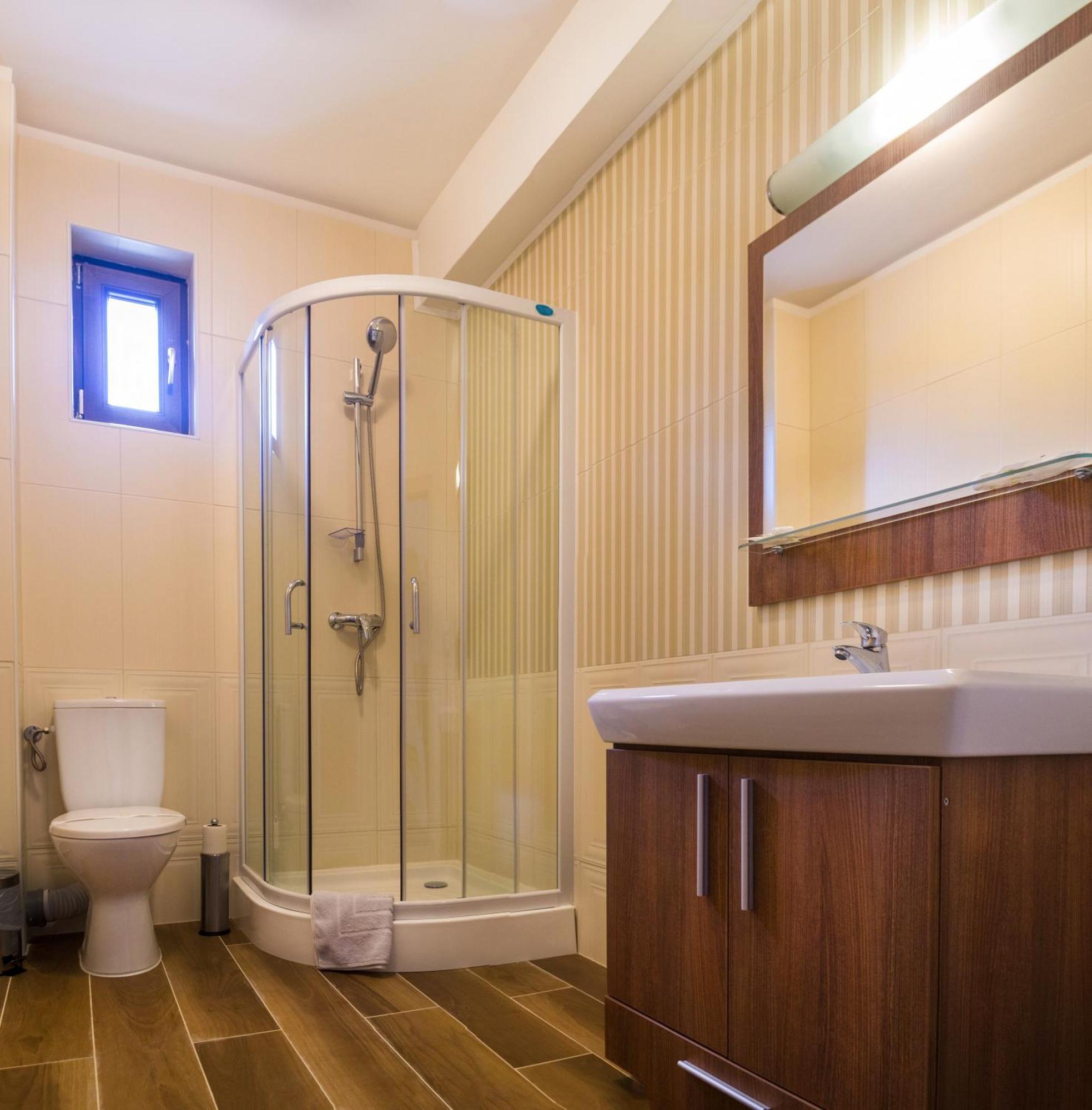 Hotel Mariss Alba Iulia Quarto foto