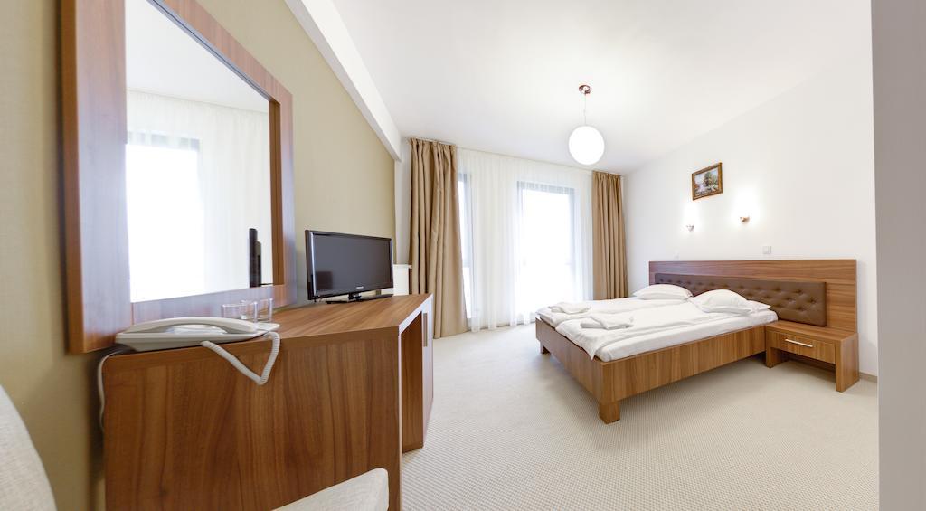 Hotel Mariss Alba Iulia Quarto foto