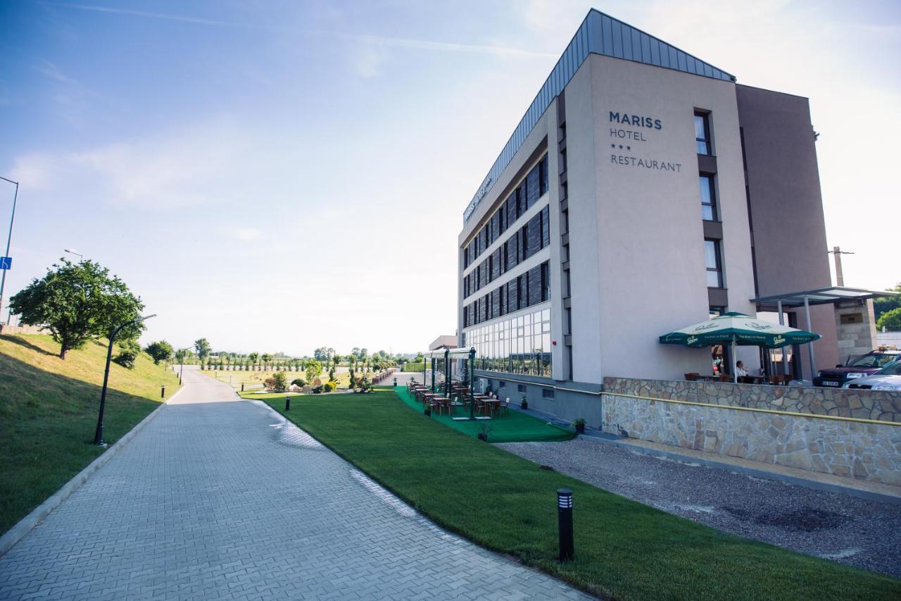 Hotel Mariss Alba Iulia Exterior foto